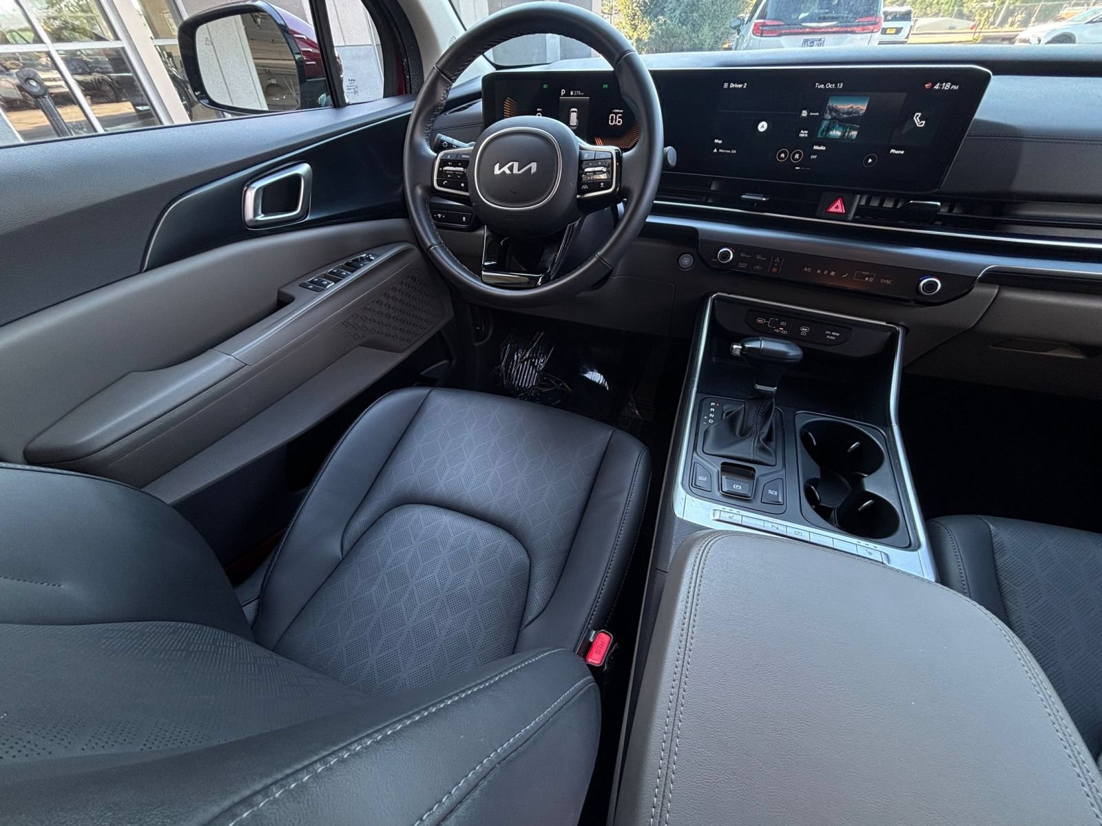 Used 2026 Kia Carnival FWD image 36