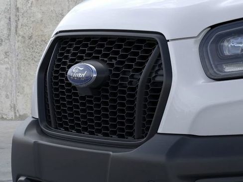 New 2025 Ford Transit 250 Low Roof image 17