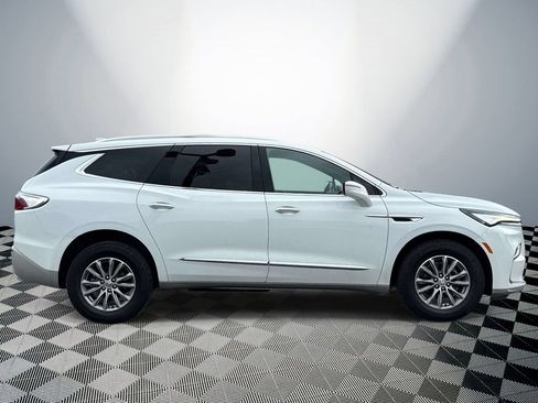 Used 2023 Buick Enclave Essence w/ Trailering Package, 5000 lbs. AWD/4WD image 6