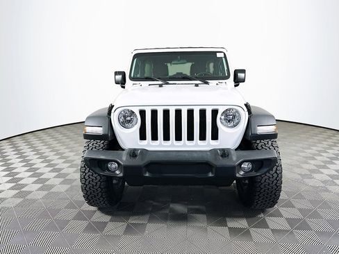 Used 2019 Jeep Wrangler Unlimited Sport S image 3
