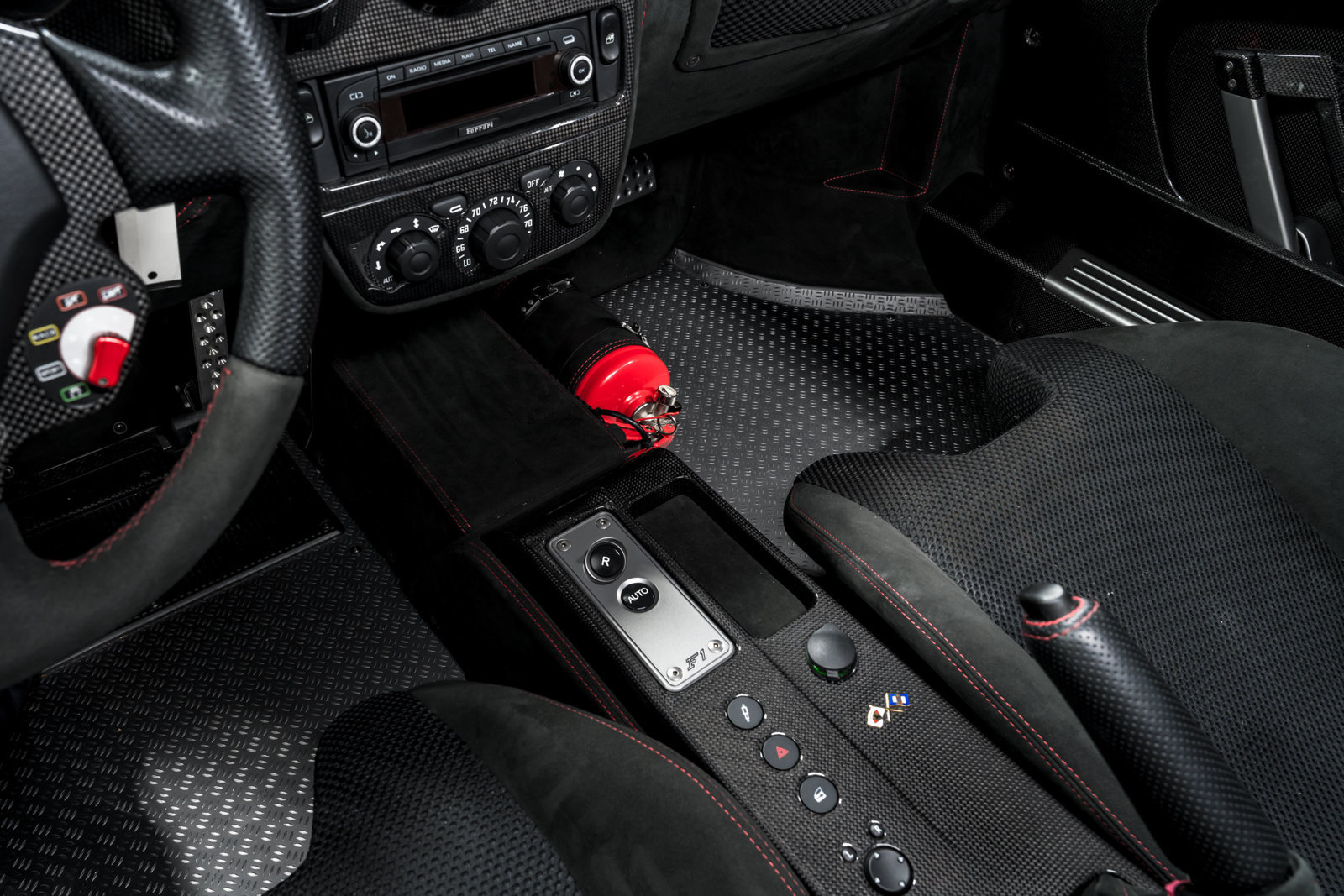 Used 2009 Ferrari F430 Scuderia RWD image 19