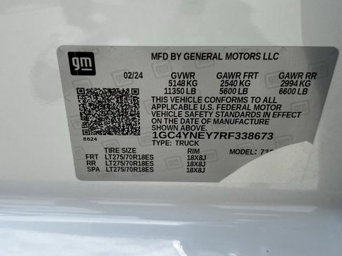 Used 2024 Chevrolet Silverado 2500 LT AWD/4WD image 33