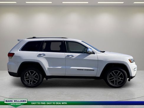 Used 2020 Jeep Grand Cherokee Limited image 2