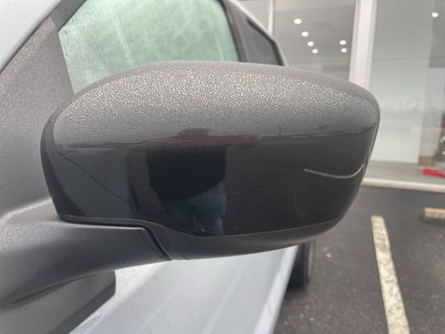 New 2026 Nissan Frontier SV image 7