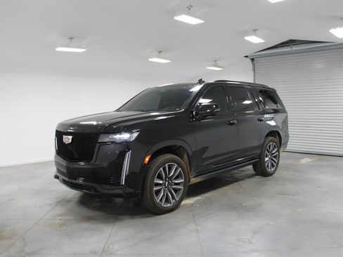 Used 2024 Cadillac Escalade Sport w/ Touring Package AWD/4WD image 4