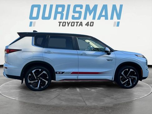 Used 2024 Mitsubishi Outlander Ralliart AWD/4WD image 8