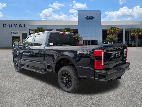 New 2025 Ford F250 Lariat w/ Black Appearance Package image 6