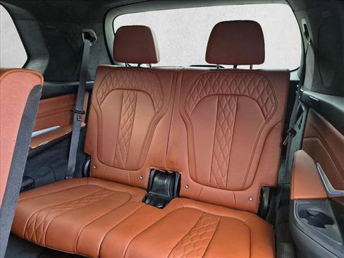 Certified 2023 BMW X7 M60i AWD/4WD image 21