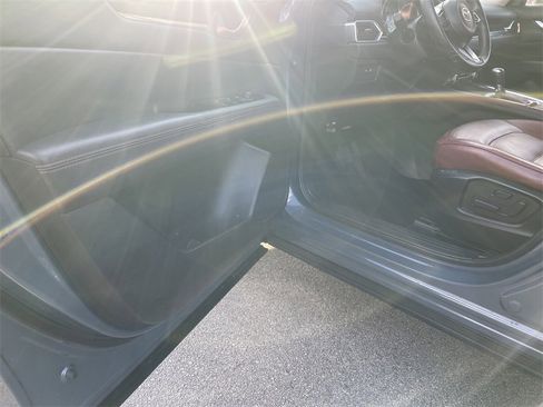 Used 2023 MAZDA CX-5 Carbon Edition image 14