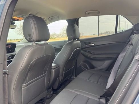 Used 2024 Buick Encore GX Avenir w/ Avenir Technology Package image 27