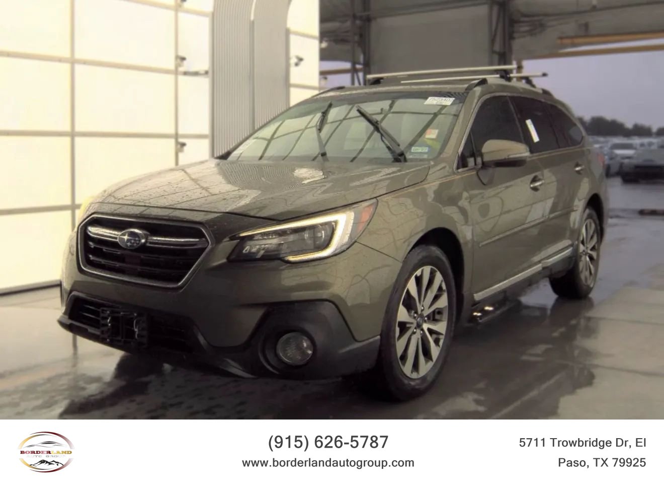 Used 2018 Subaru Outback 3.6R Touring w/ Popular Package #3 AWD/4WD image 1