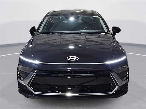 New 2026 Hyundai Sonata SEL image 2
