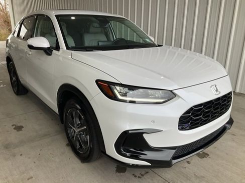 Certified 2023 Honda HR-V EX-L image 28