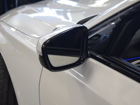 Used 2016 BMW 740i image 34