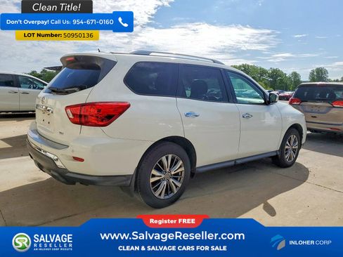 Used 2018 Nissan Pathfinder SV w/ Cargo Package FWD image 4