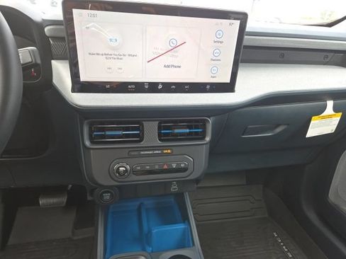 New 2026 Ford Maverick XLT AWD/4WD image 24
