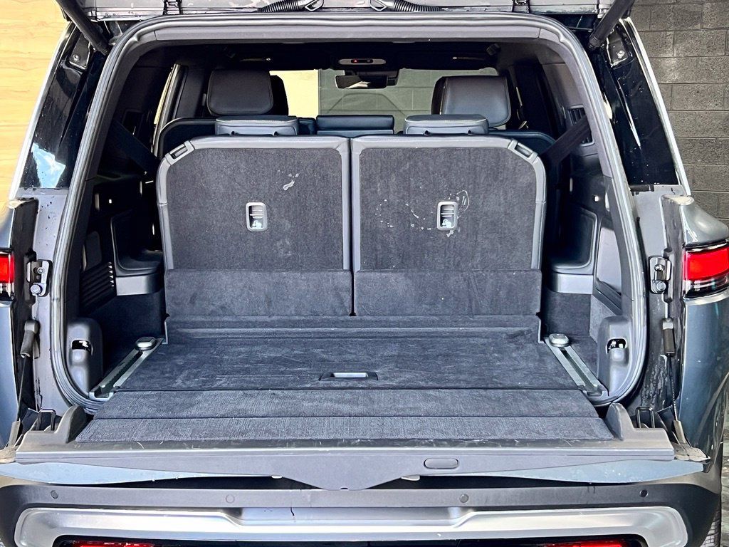 Used 2025 Rivian R1S Adventure Dual AWD/4WD image 22