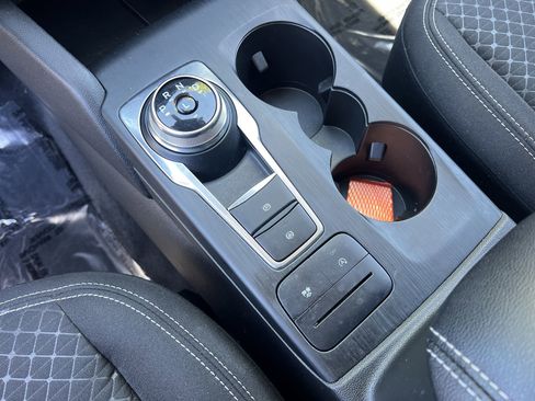 Used 2023 Ford Escape Active w/ Cold Weather Package FWD image 8