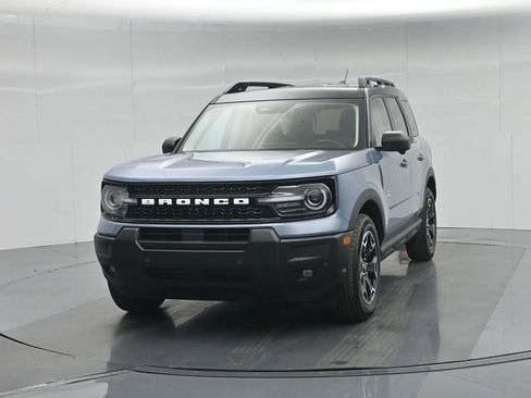 Used 2025 Ford Bronco Sport Outer Banks w/ Outer Banks Tech Package+ AWD/4WD image 58