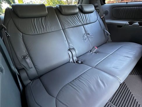 Used 2005 Toyota Sienna XLE Limited FWD image 38