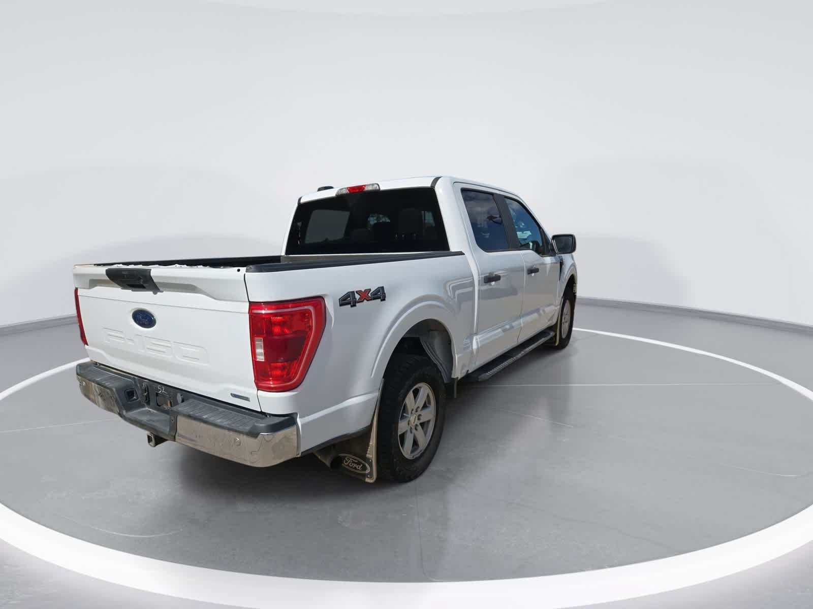 Used 2023 Ford F150 XLT w/ Trailer Tow Package AWD/4WD image 8