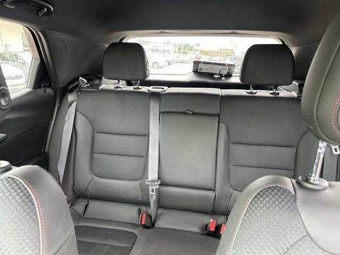 Used 2022 Chevrolet TrailBlazer RS w/ Convenience Package FWD image 16