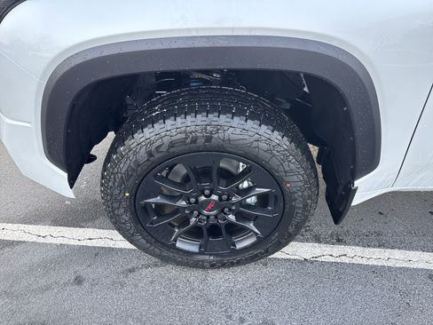 New 2025 Toyota Tundra Limited w/ TRD Off-Road Package image 9