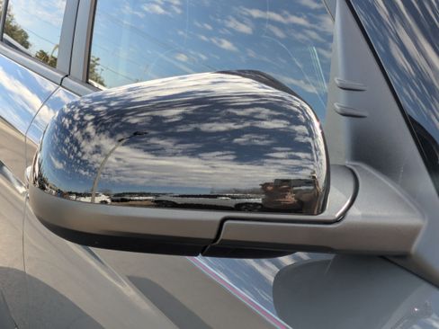 New 2026 Hyundai Venue SEL image 13