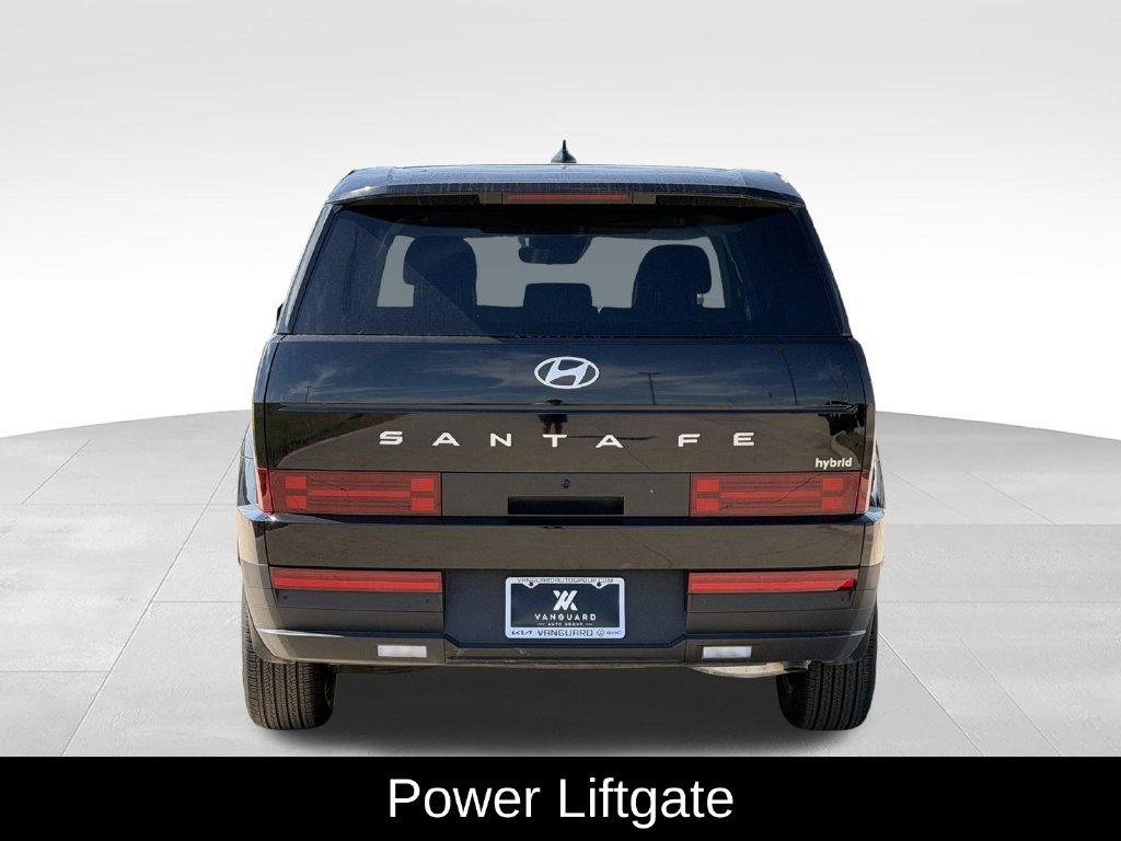 Used 2026 Hyundai Santa Fe SE FWD image 7
