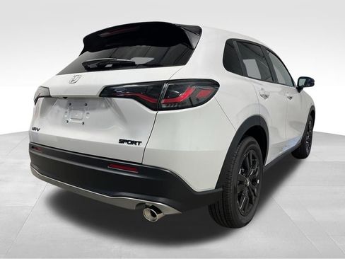 New 2026 Honda HR-V Sport image 5