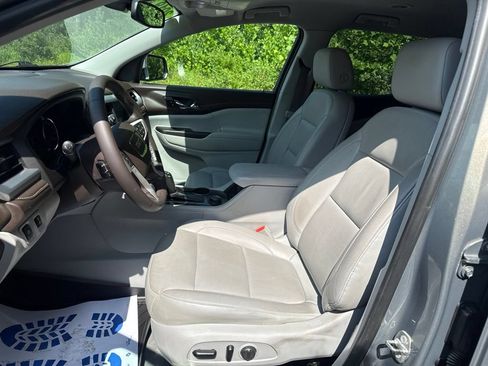 Used 2019 GMC Acadia SLT AWD/4WD image 15
