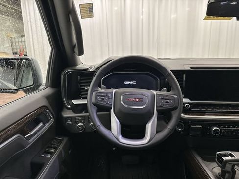 Used 2026 GMC Sierra 1500 Elevation w/ Elevation Premium Package AWD/4WD image 13