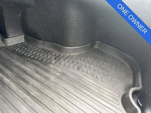 Used 2023 Toyota Camry SE image 28