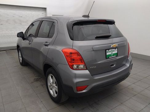 Used 2020 Chevrolet Trax LS FWD image 5