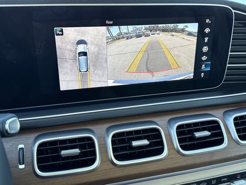 Used 2022 Mercedes-Benz GLE 350 image 18