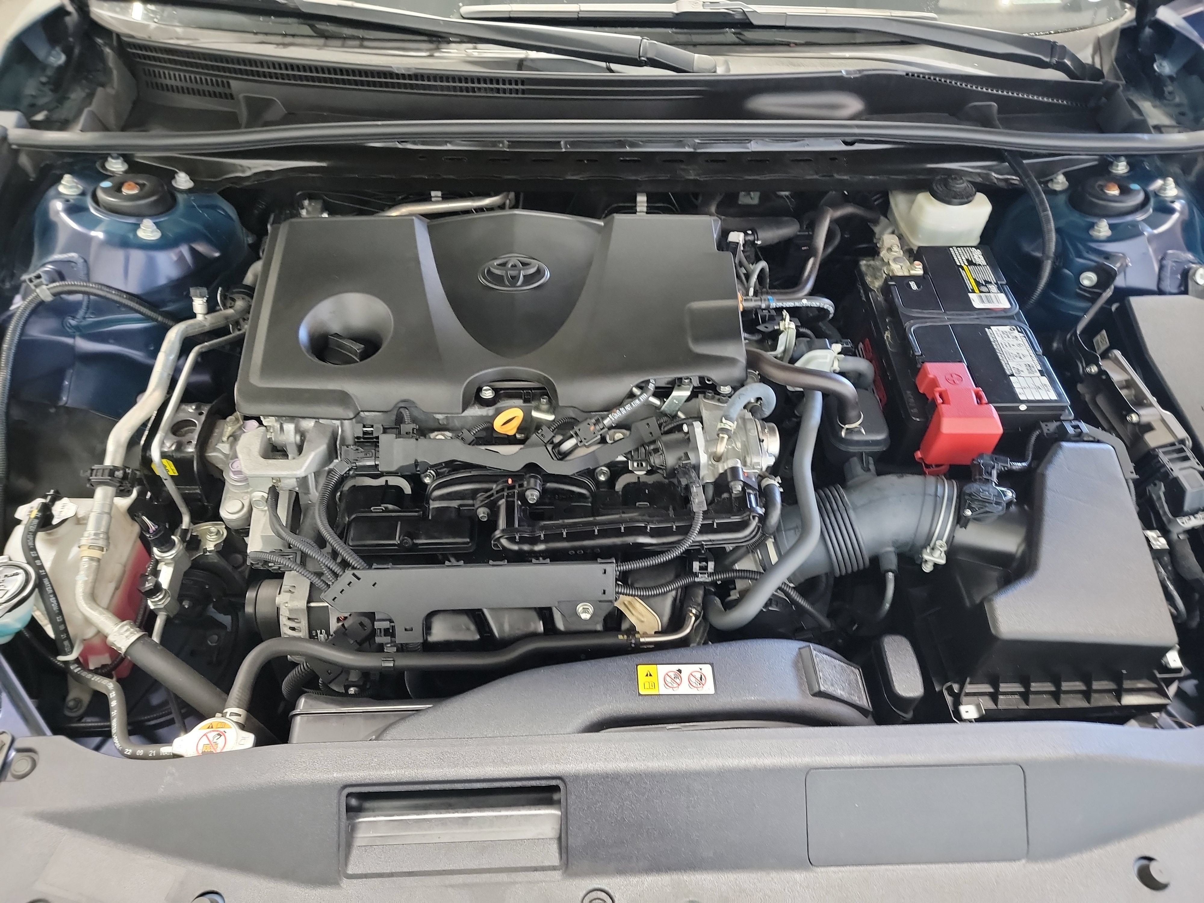 Used 2022 Toyota Camry XSE FWD image 25