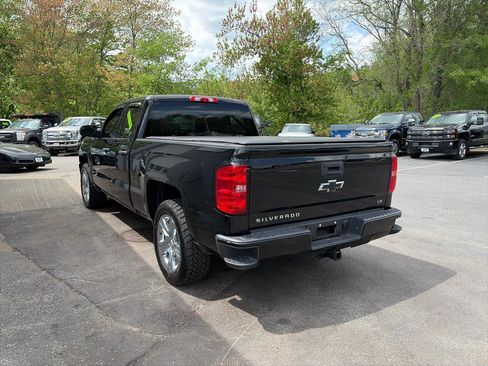 Used 2019 Chevrolet Silverado 1500 Custom w/ Custom Convenience Package AWD/4WD image 5