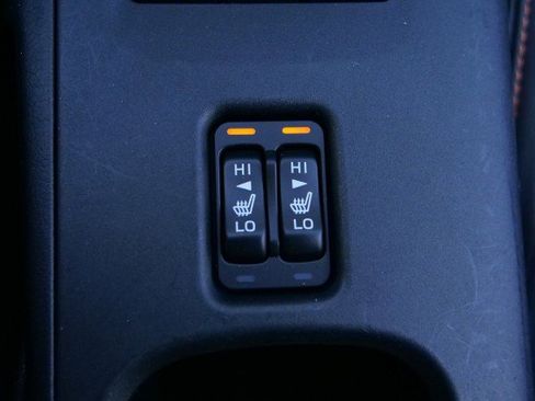 Used 2023 Toyota GR86 10th Anniversary SE image 17