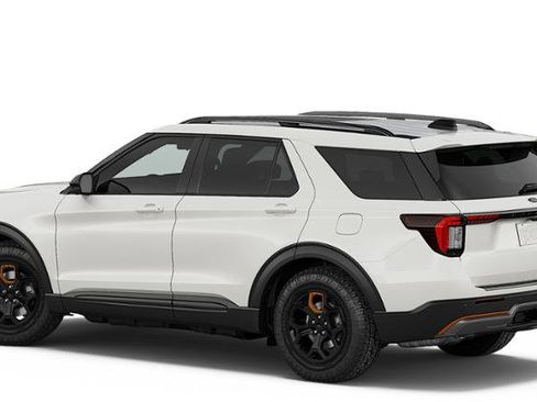 New 2026 Ford Explorer Tremor image 2