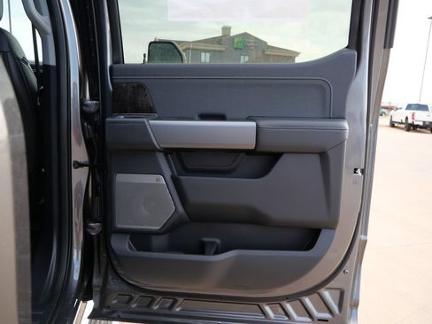 New 2026 Ford F250 Lariat w/ Lariat Premium Package AWD/4WD image 17