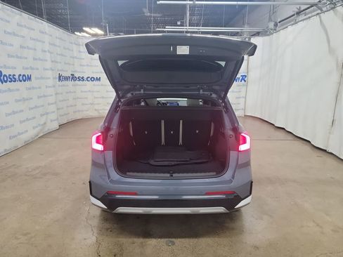 Used 2023 BMW X1 xDrive28i w/ Premium Package image 14