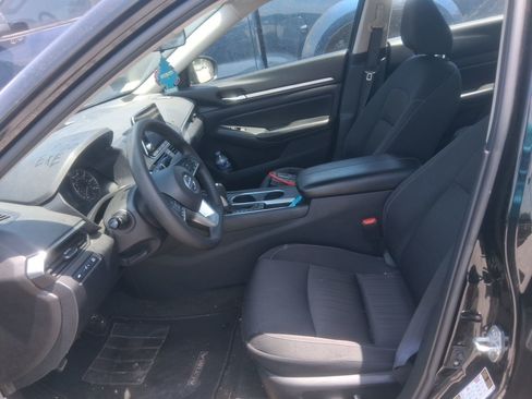 Used 2022 Nissan Altima 2.5 SV FWD image 11