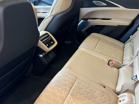 New 2026 Cadillac Lyriq Signature Sport w/ Nappa Leather Package image 12