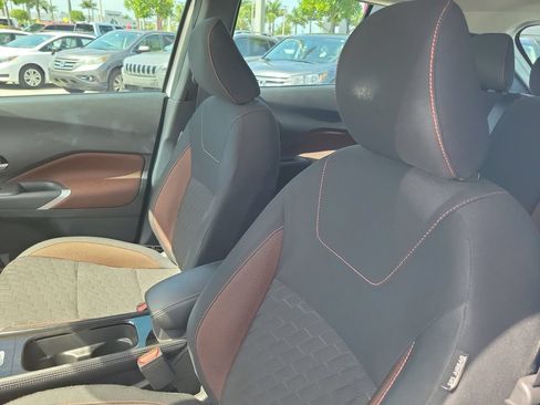 Used 2023 Nissan Kicks SR FWD image 15