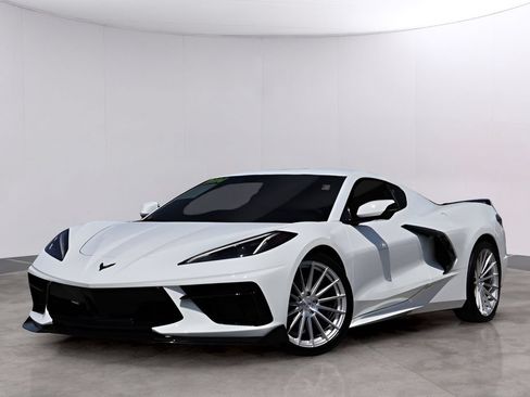 Used 2024 Chevrolet Corvette Stingray Coupe w/ 1LT RWD image 1