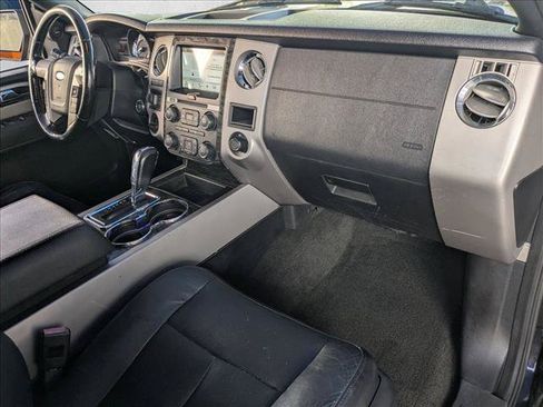 Used 2017 Ford Expedition EL Limited w/ Equipment Group 301A RWD image 25