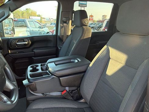 Used 2024 Chevrolet Silverado 2500 Custom w/ Custom Value Package AWD/4WD image 13