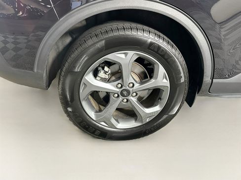 Used 2025 Ford Escape ST-Line Select AWD/4WD image 11
