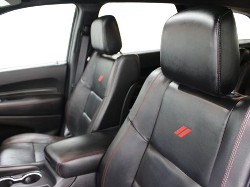 Used 2023 Dodge Durango GT RWD image 4