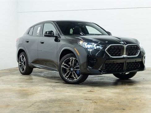 Certified 2025 BMW X2 xDrive28i w/ Technology Package image 5